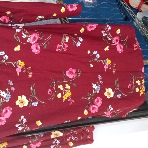 Women's no boundaries size large dress - Picture 3 of 7